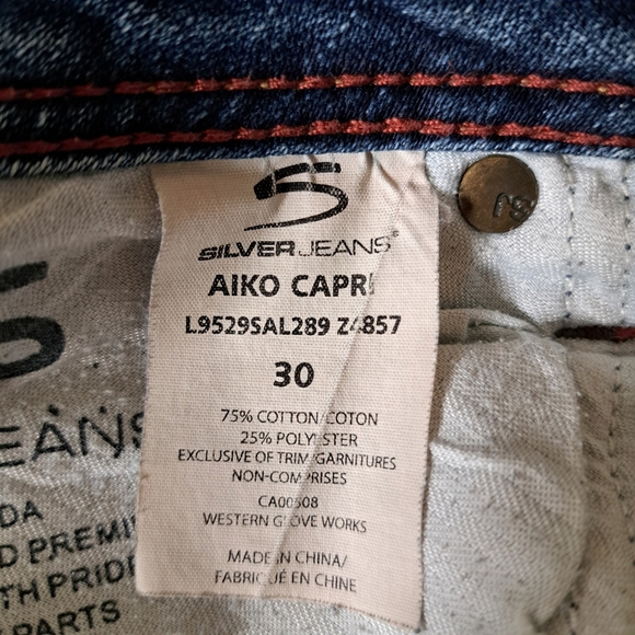 Silver Jeans Aiko Crop Women's 30 Blue Denim Capri Pants Mid Wash - Picture 6 of 13